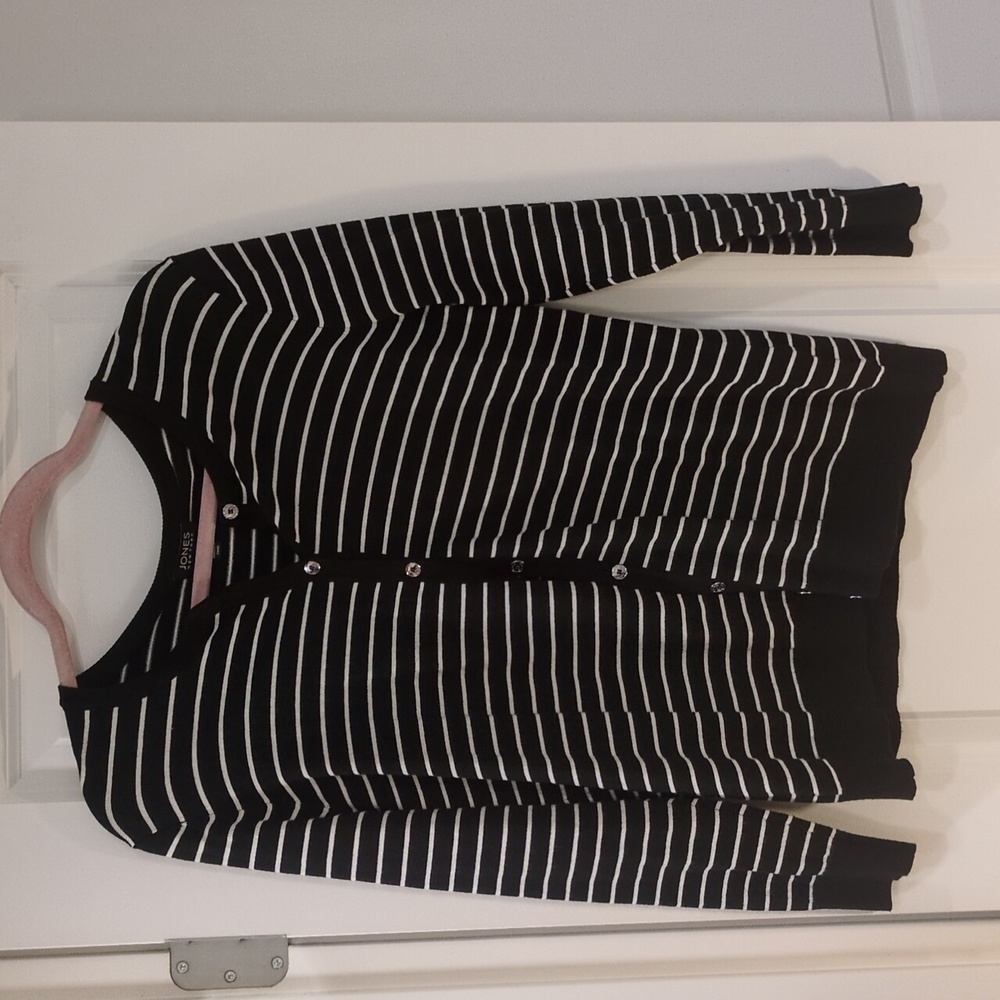 Jones New York Button Up Cardigan